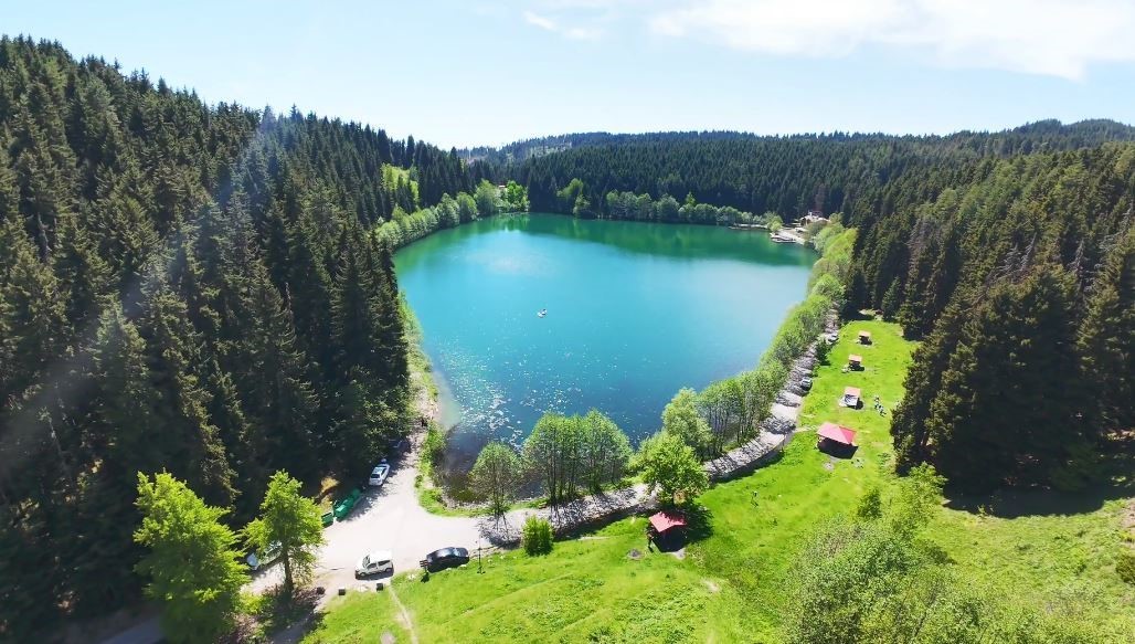 Şavşat Karagöl’de kürek sörfü keyfi