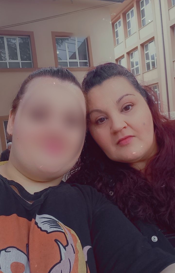 Babasının reddettiği kızıyla sokaklarda yaşadı, tek isteği DNA testi
