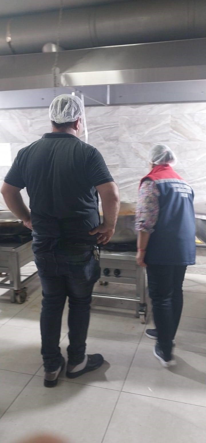Söke’de okul kantin ve yemekhane denetimleri sürüyor

