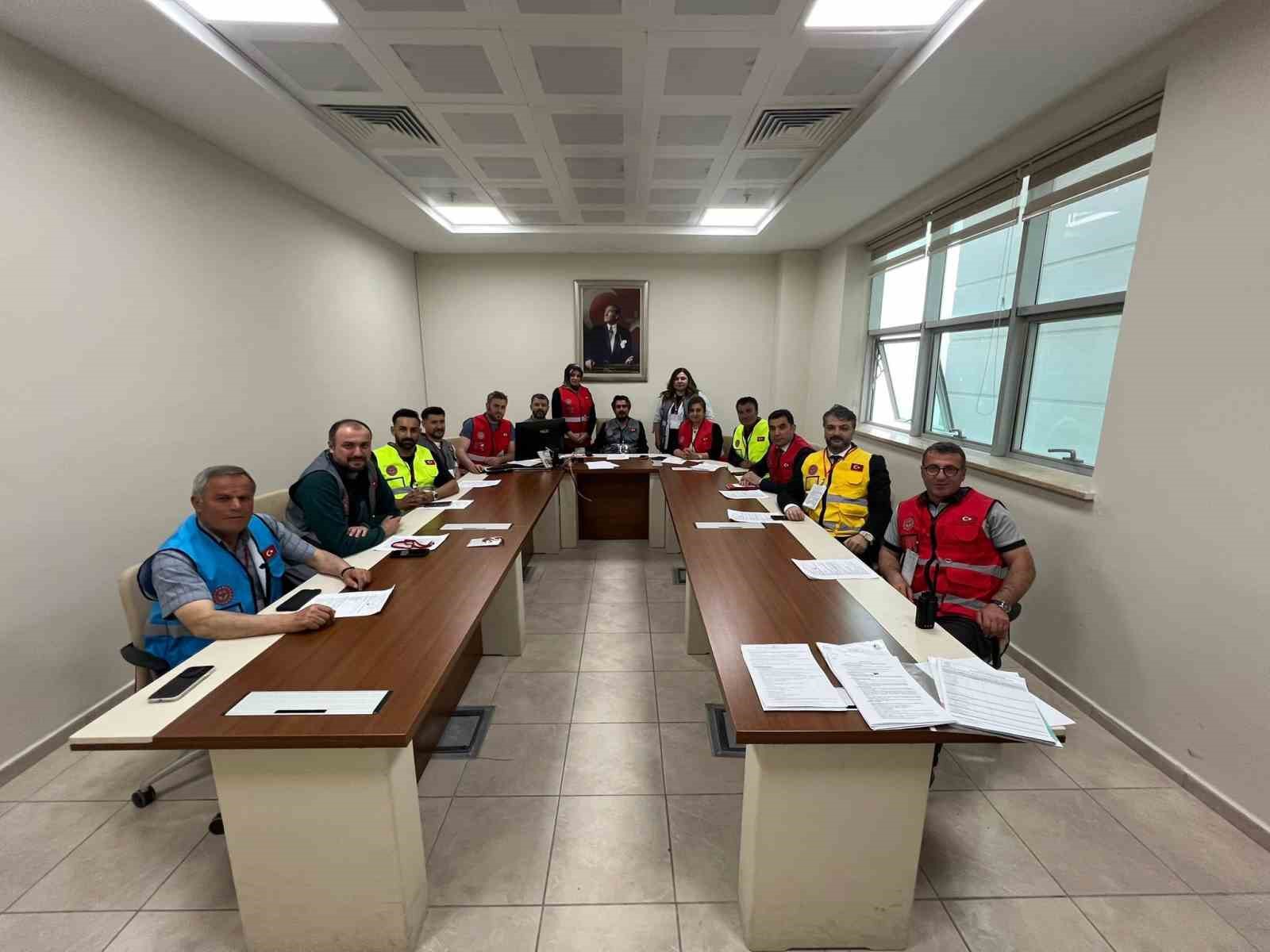 Bayburt Devlet Hastanesinde HAP tatbikatı gerçekleştirildi
