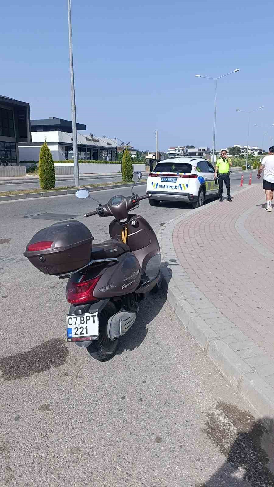 Manavgat&rsquo;ta motosiklet kazası: 1 yaralı
