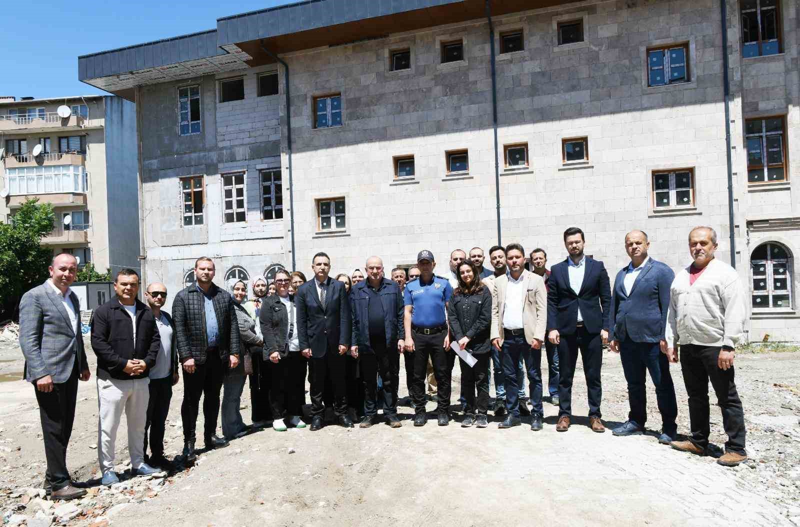 AK Parti’li Gider, Emniyet ve Milli Eğitim yatırımlarını inceledi