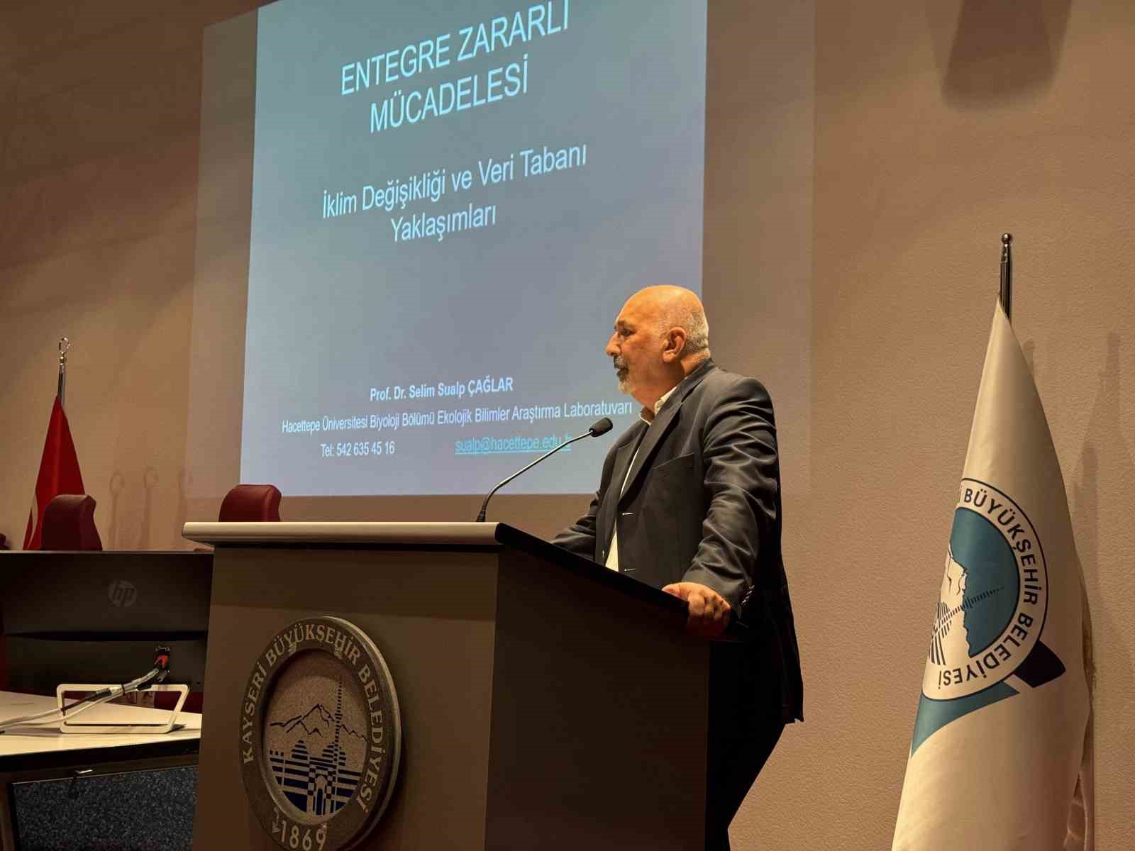 Büyükşehirden ‘Vektör Zararlılarla Mücadele’ konulu önemli seminer
