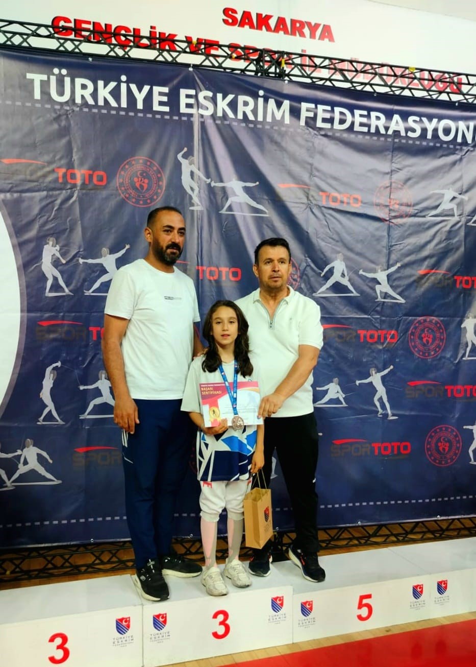 Elazığ eskrim tarihinde bir ilk

