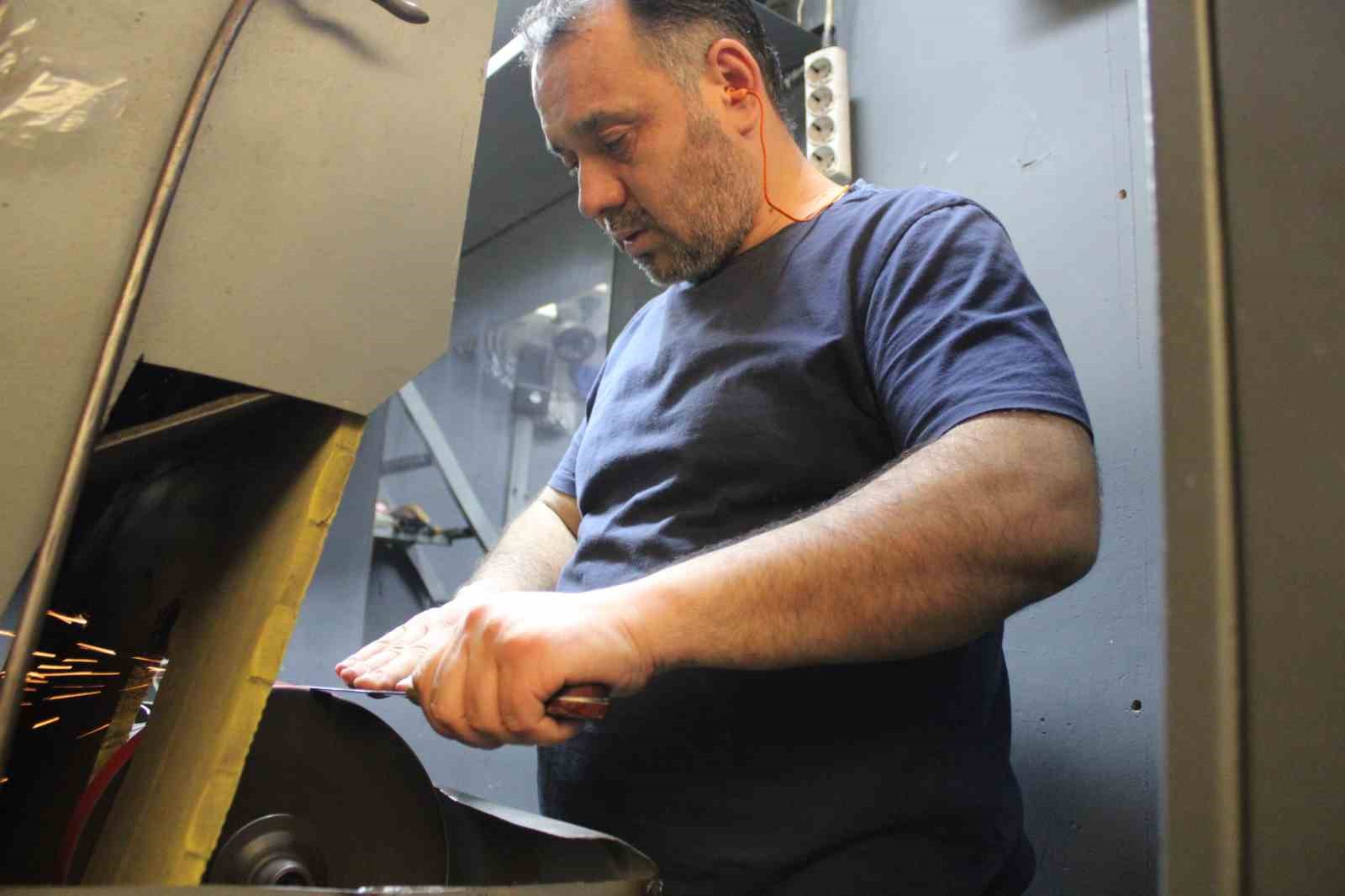 Aydın&rsquo;da Kurban Bayramı &ouml;ncesi bı&ccedil;ak&ccedil;ılarda hareketlilik başladı
