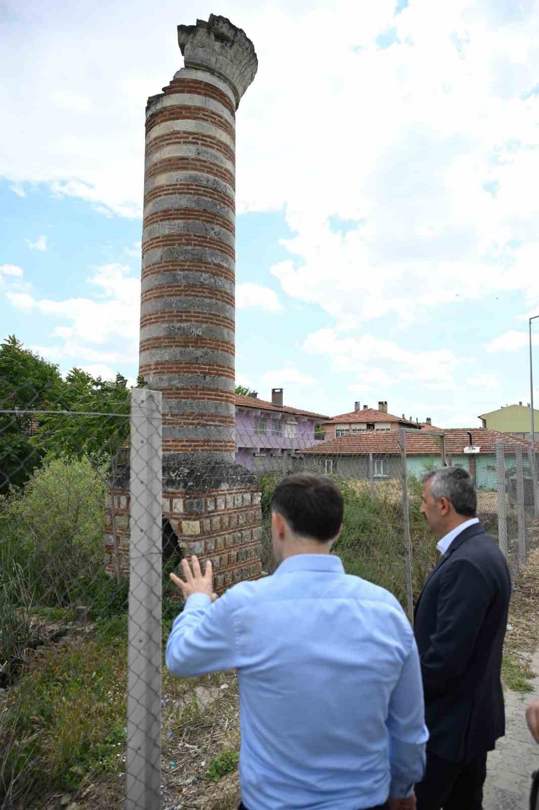 Edirne&rsquo;de sadece yıkık minaresi kalan Zincirlikuyu Camii i&ccedil;in ihya &ccedil;alışmaları başladı
