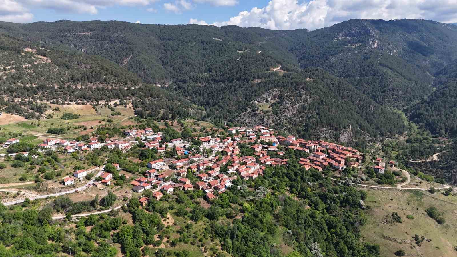 Köy okullarına teknoloji desteği