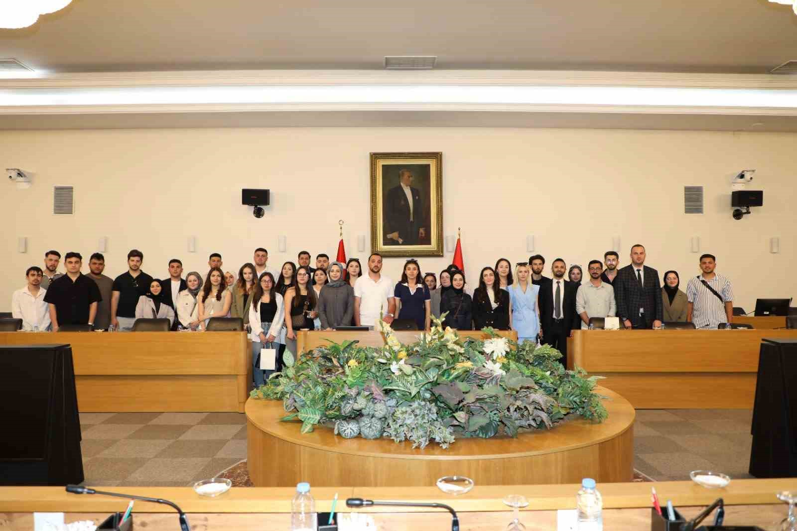 Geleceğin b&uuml;rokratları Ankara&rsquo;da
