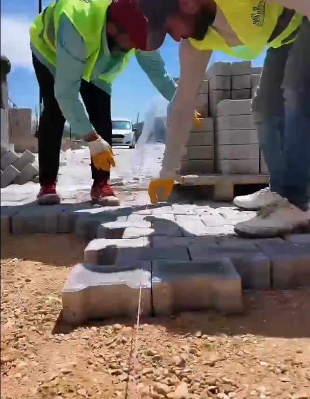 Antakya Belediyesi, havaların ısınmasıyla &ccedil;alışmalarına hız kazandırdı
