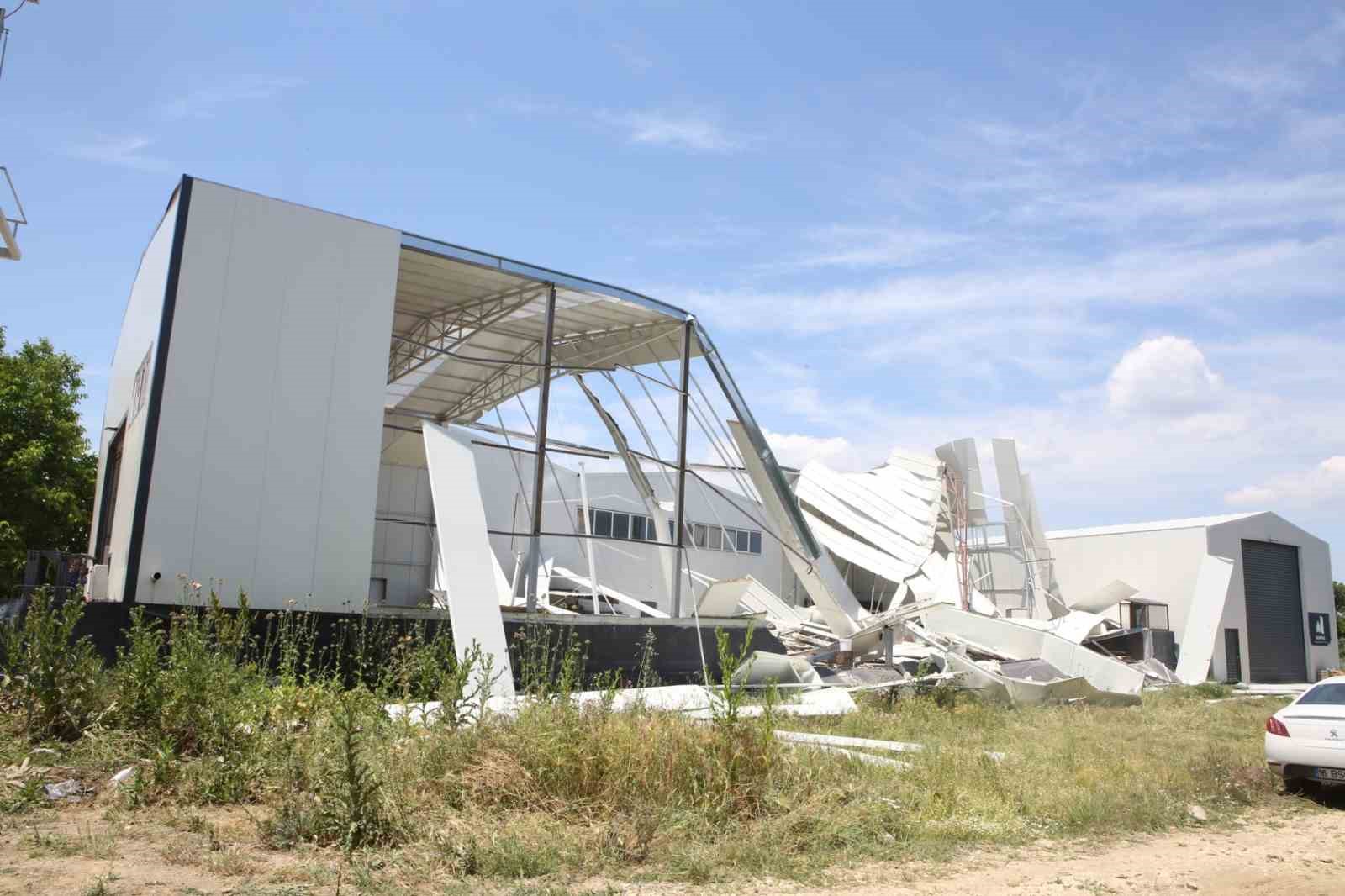 Yaylacık&rsquo;ta ka&ccedil;ak depo yıkıldı
