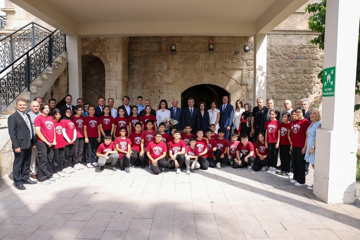 Hayrsever i insanndan eitime destek

