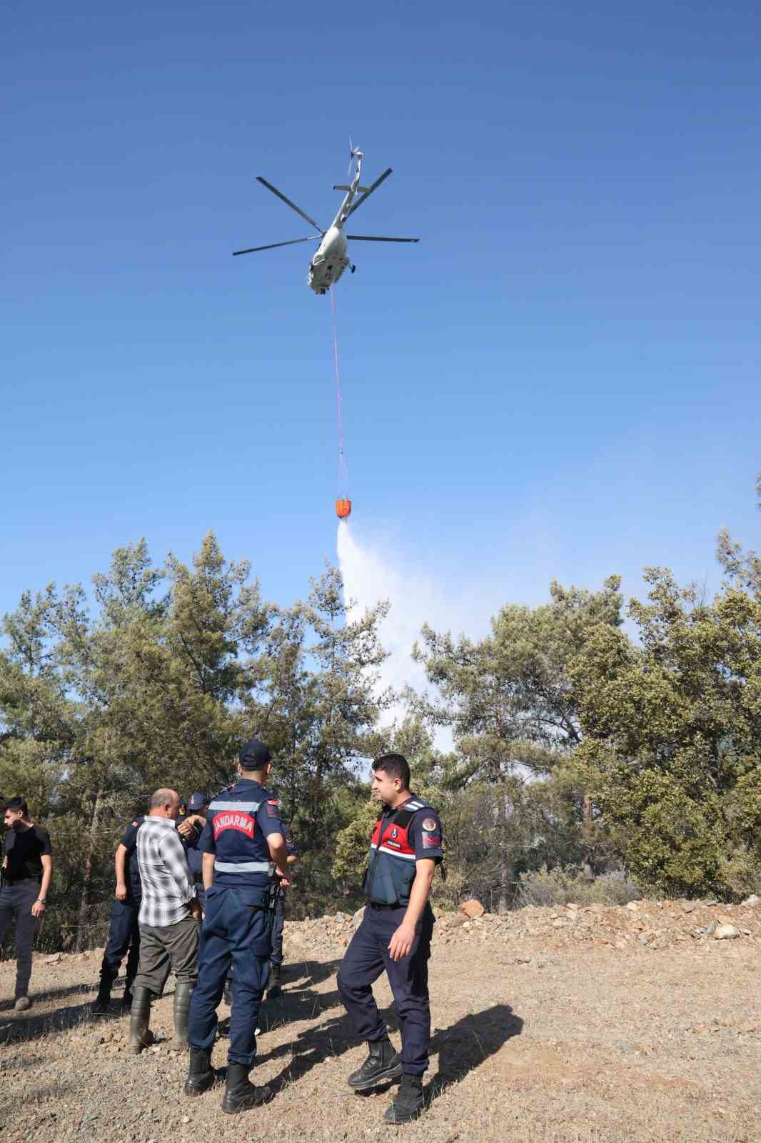 Ateş savaş&ccedil;ıları alevlere ge&ccedil;it vermedi
