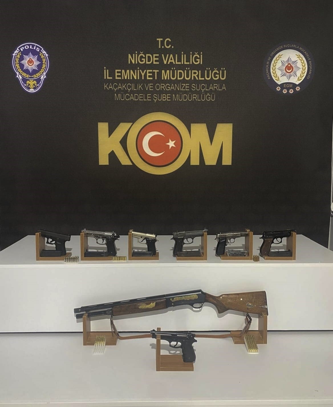 Niğde’de ruhsatsız silah operasyonunda 8 gözaltı