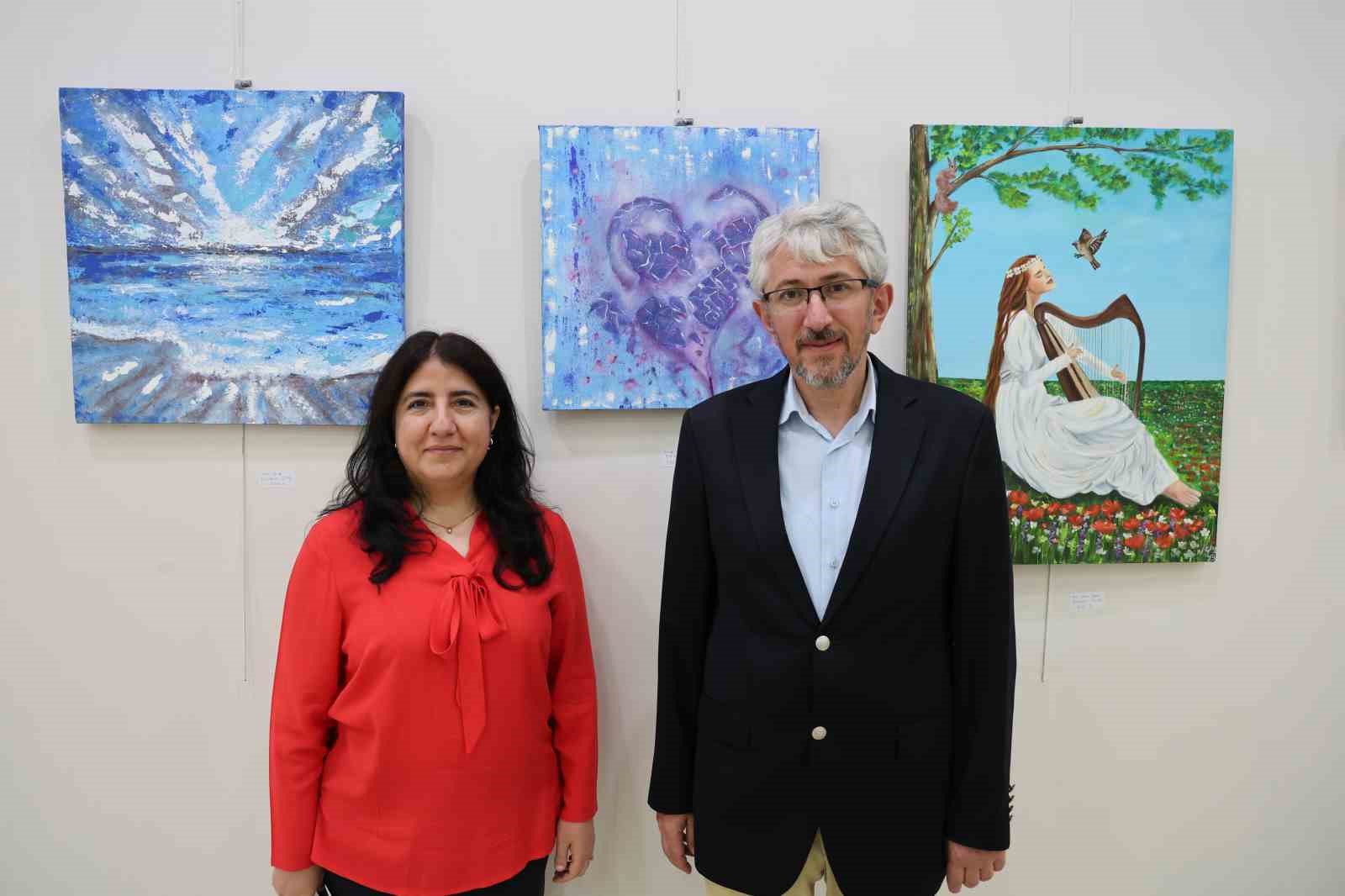 Biyopsiden sanata: Uzman doktordan ilham veren tablo
