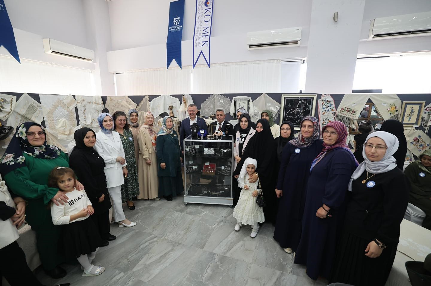 400 bin kadın KO-MEK ile temas kurdu