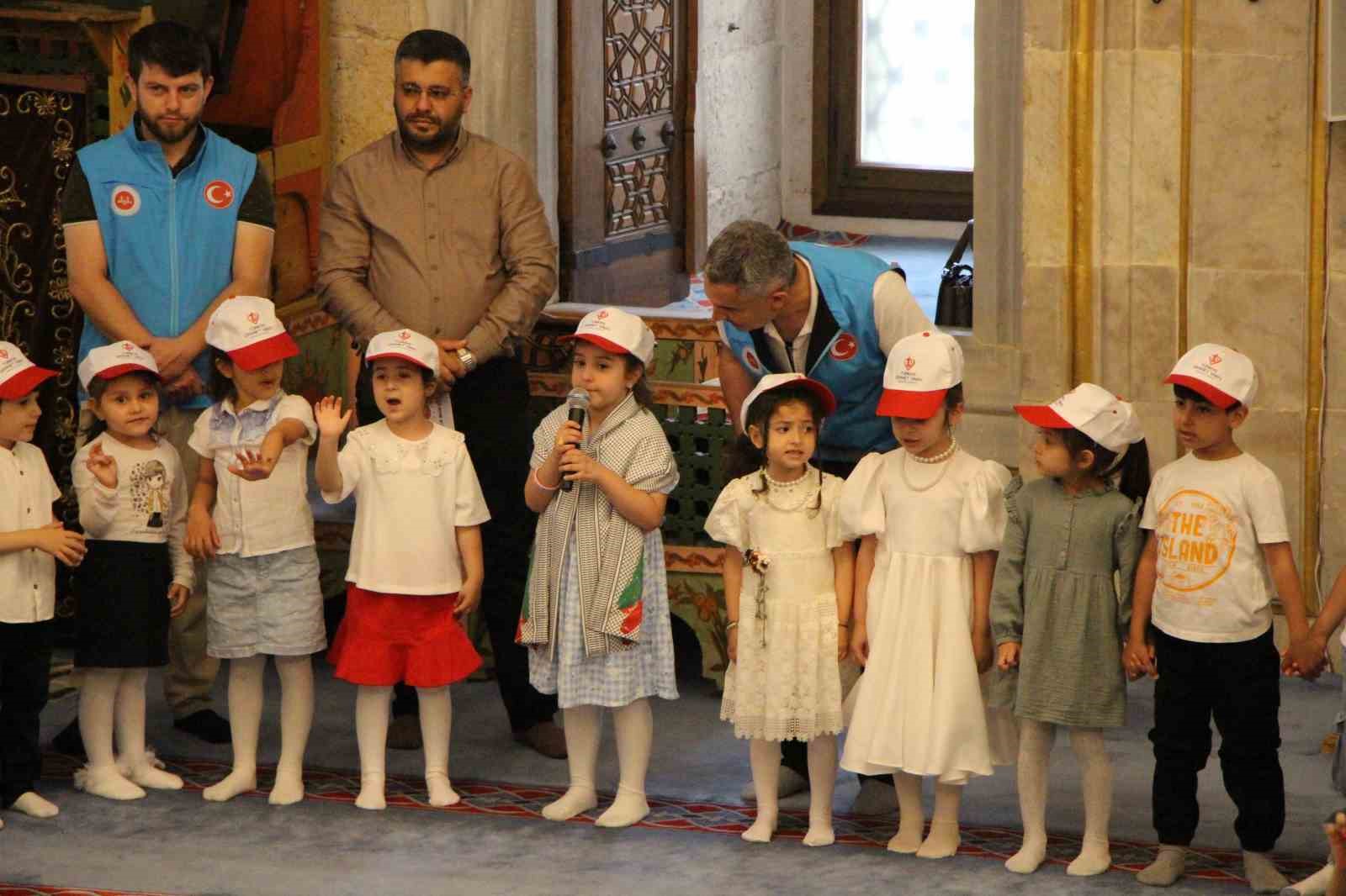 Amasya’da 4-6 yaş Kur’an kursları kapanış programı