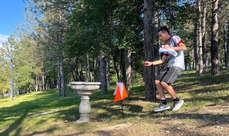 Genç oryantiring sporcuları Kütahya’da ter döktü