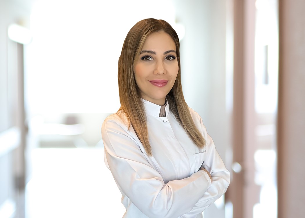 "Güneş kremini dışarı çıkmadan en geç 20 dakika önce sürün"