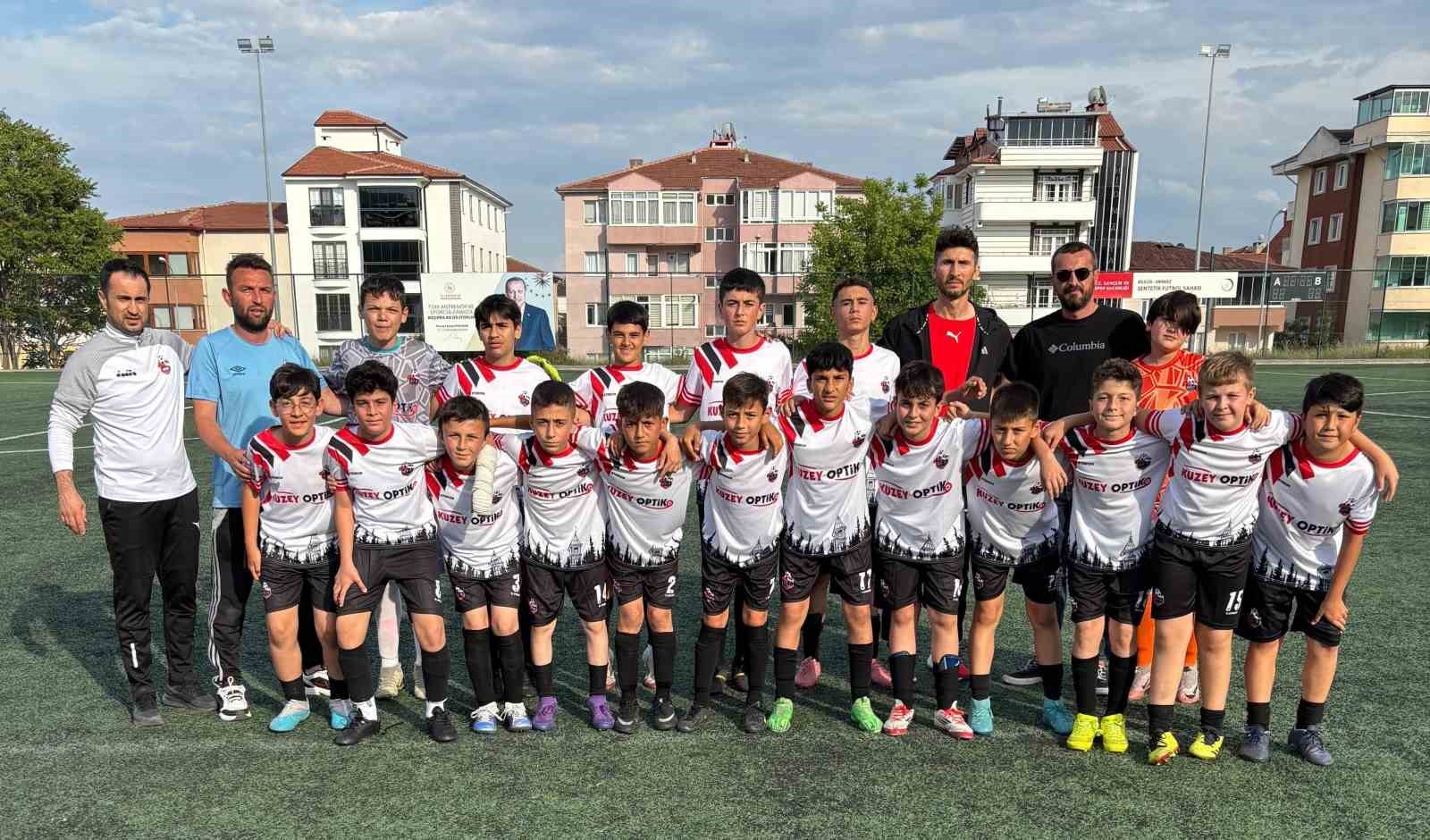 Bilecik Futbol Akademi lige başarılı bir skorla başladı