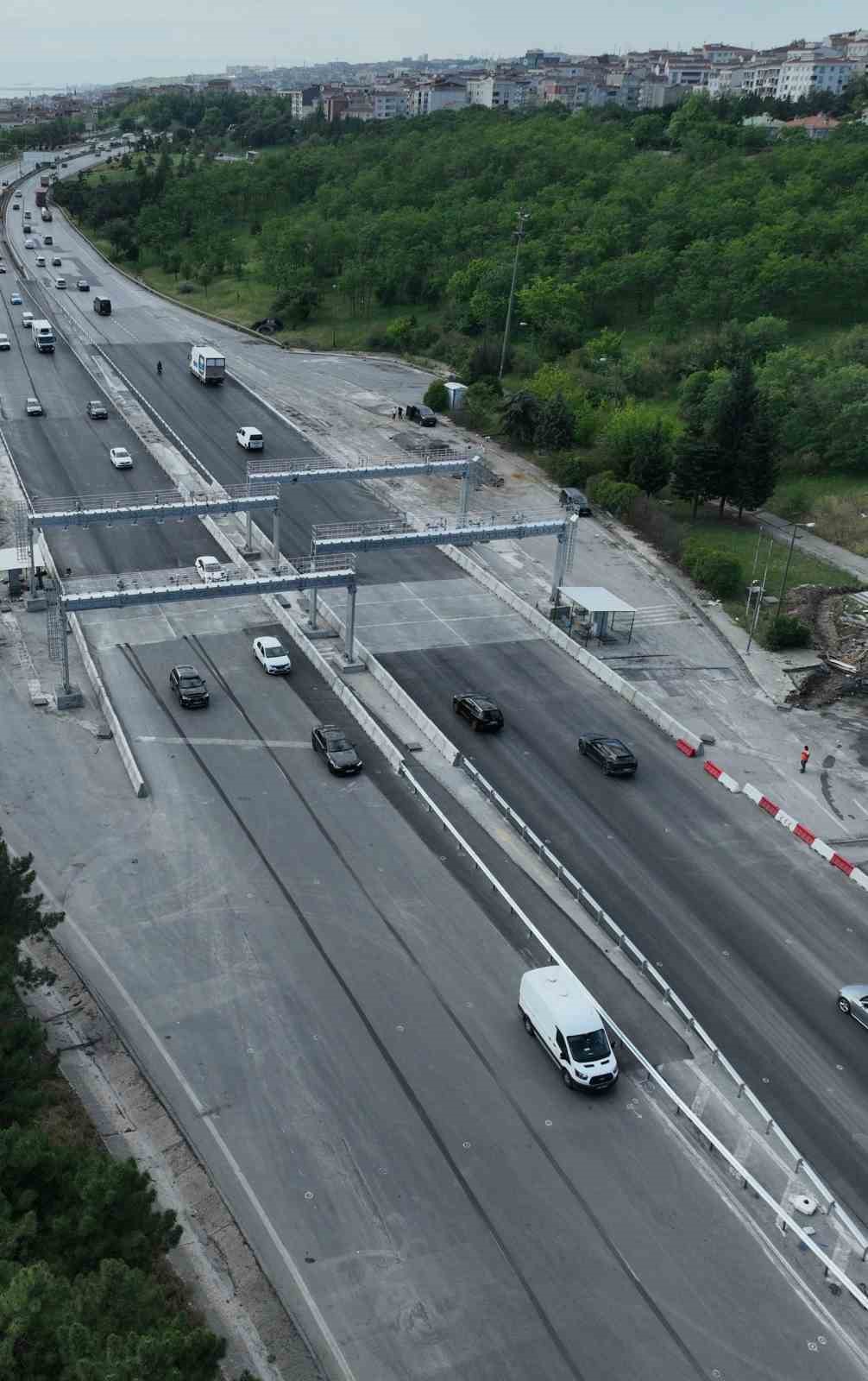 İstanbul Avcılar gişelerinde serbest geçiş dönemi başladı
