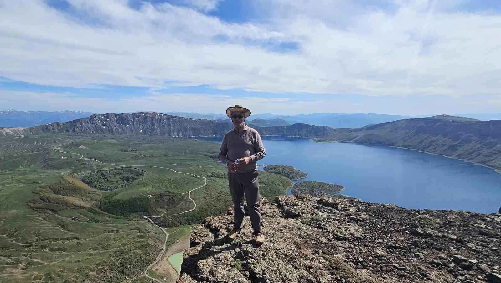Nemrut Kalderası&rsquo;na zirve y&uuml;r&uuml;y&uuml;şleri başladı

