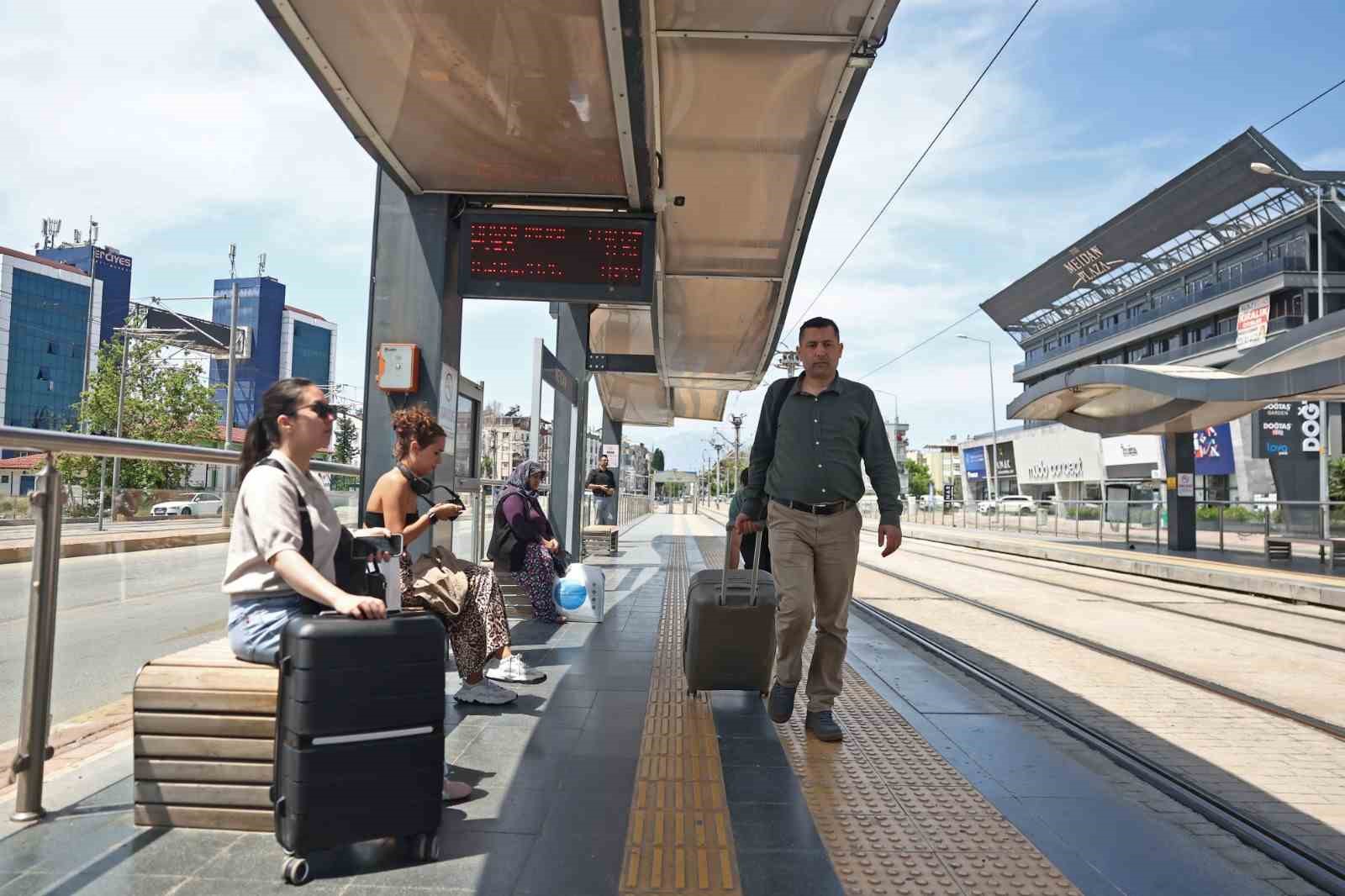 Antray ile havalimanına hızlı ve konforlu ulaşım
