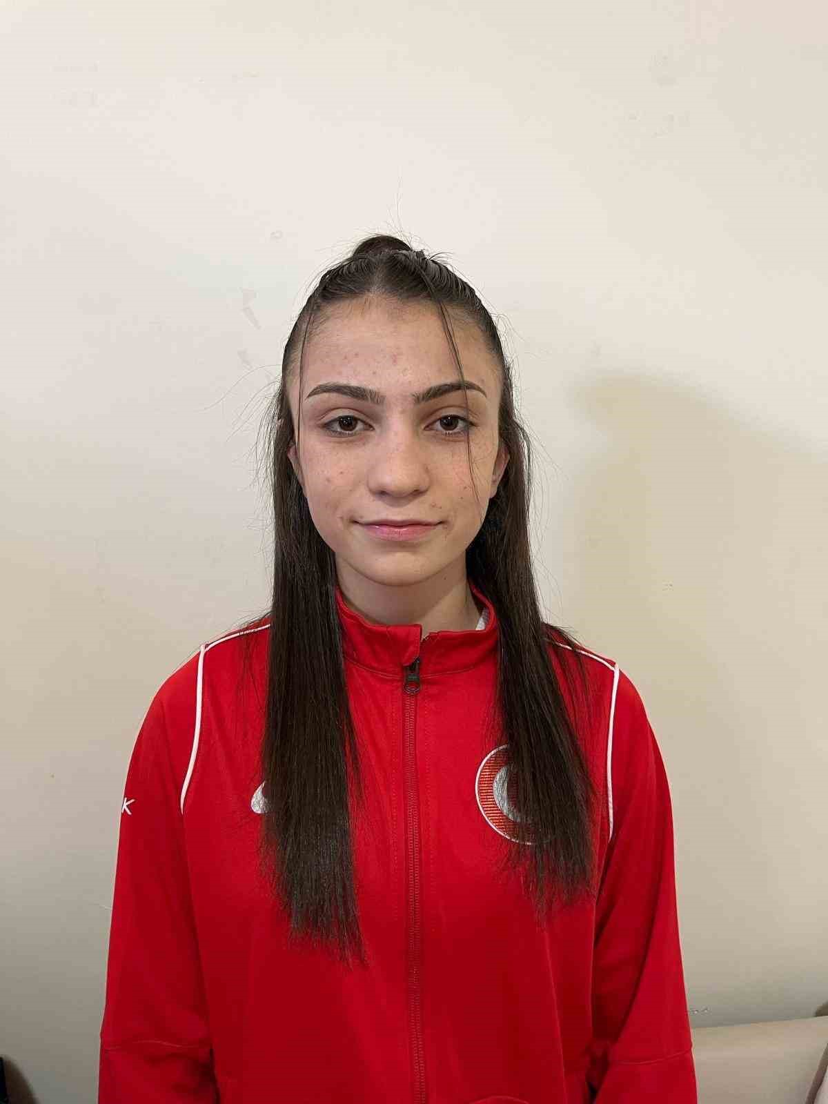 Afyonkarahisarlı genç güreşçiler Avrupa sahnesinde