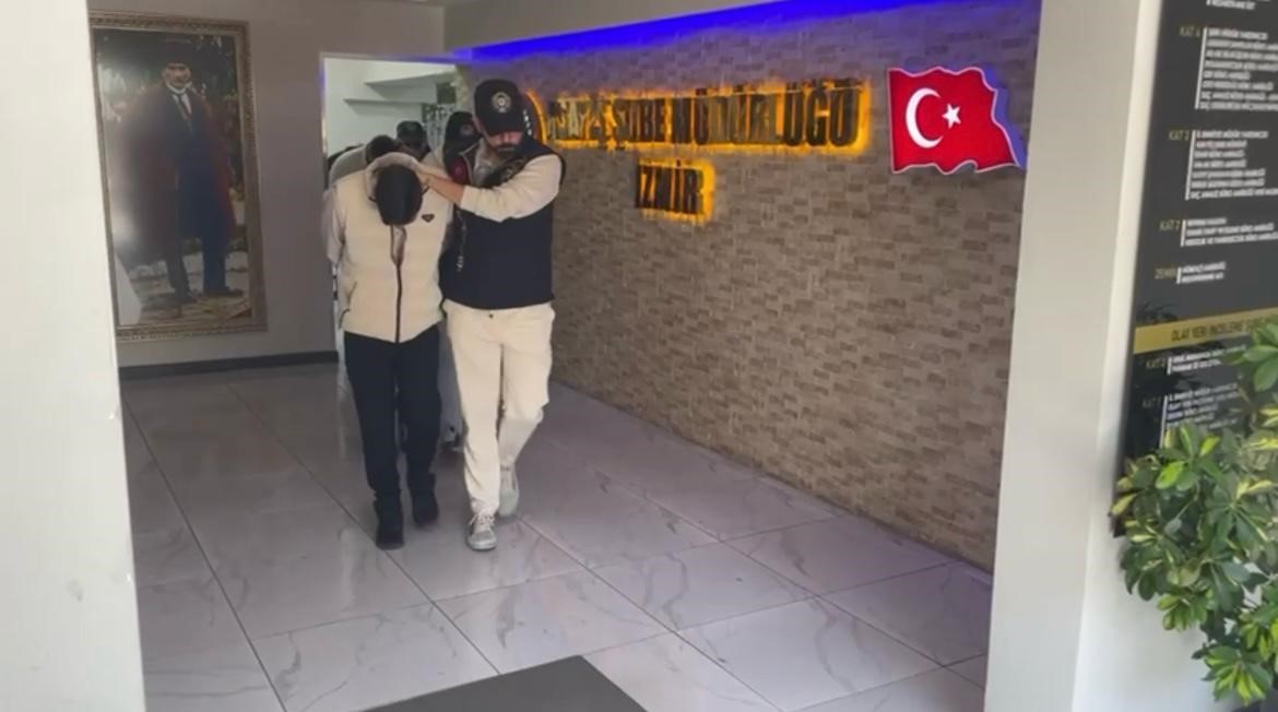 İzmir’de 2 kişinin öldüğü kavga olayında 8 tutuklama
