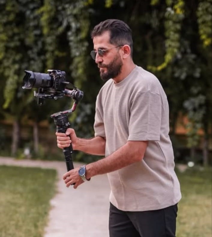 İçinde iki kuzenin bulunduğu otomobil karşı şeride geçip tıra çarptı: 2 ölü