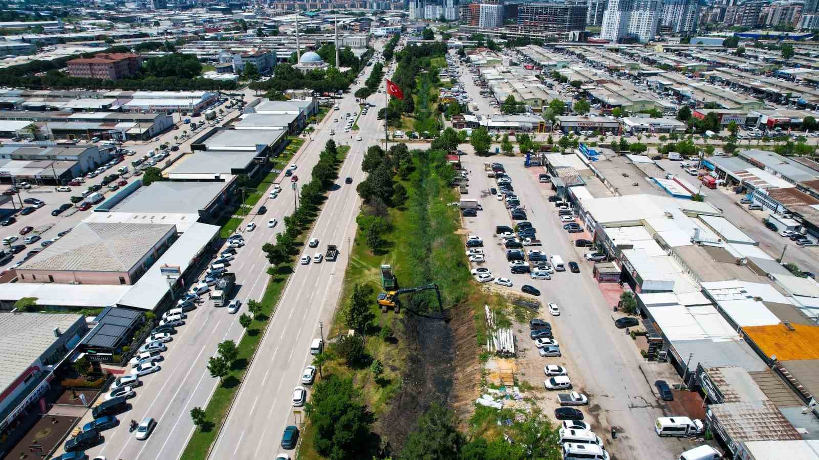 Büyükşehir’den temiz çevre için yoğun mesai