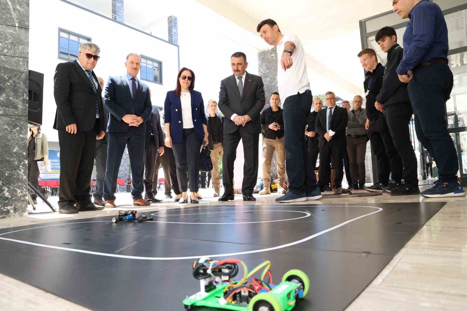 Zonguldak&rsquo;ta mesleki ve teknik eğitim tanıtım fuarı d&uuml;zenlendi
