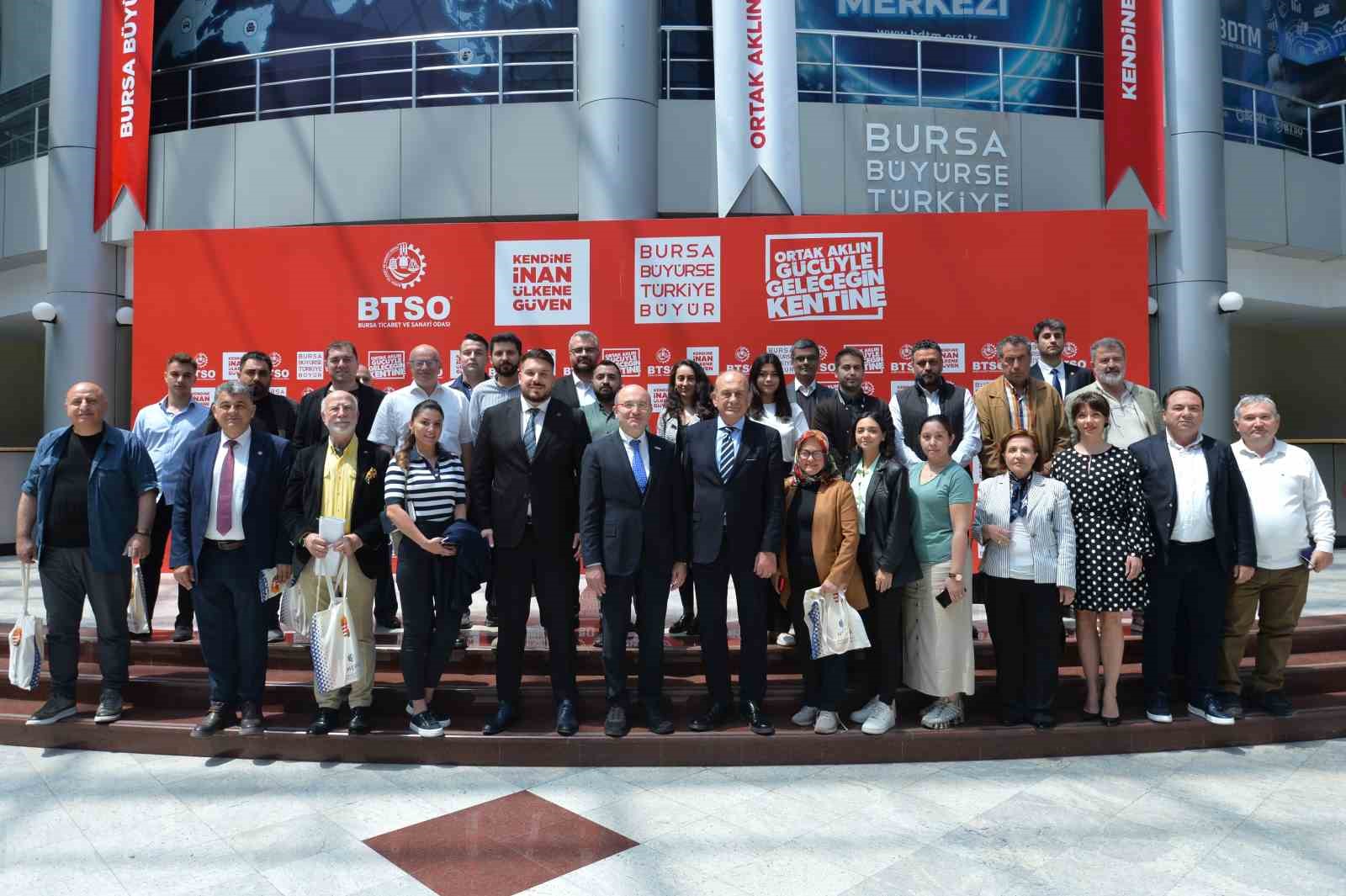 Türkiye ve Macaristan ticaret hacminin son 10 yılda iki katına çıktı