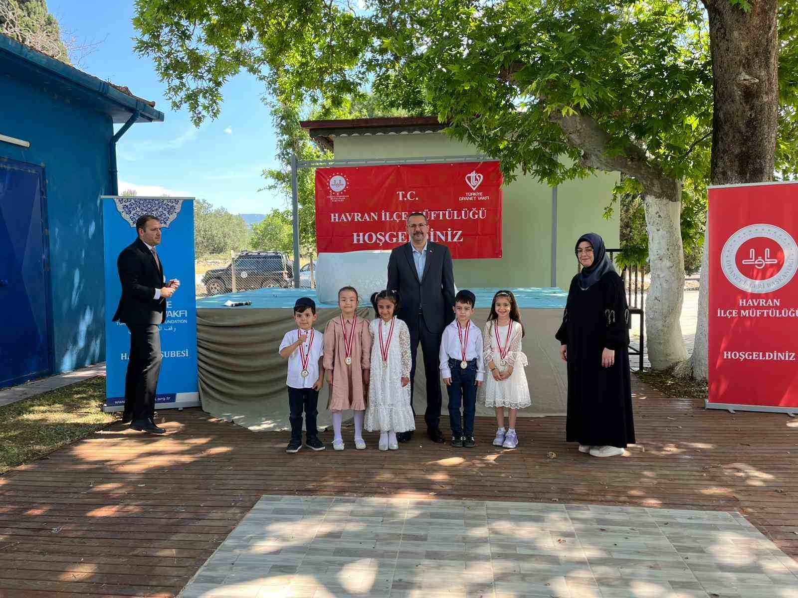 Havran’da 4-6 yaş Kur’an kursları yıl sonu etkinliği düzenlendi