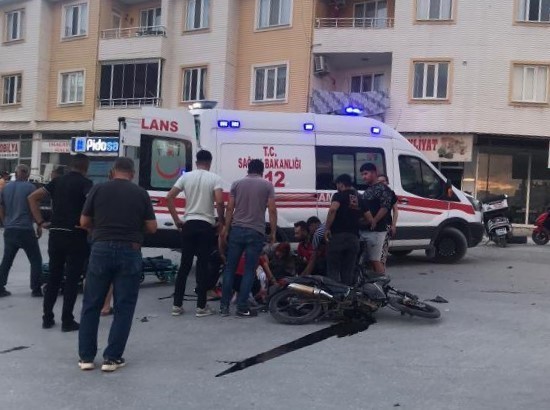 Tırla çarpışan motosikletin sürücüsü ağır yaralandı