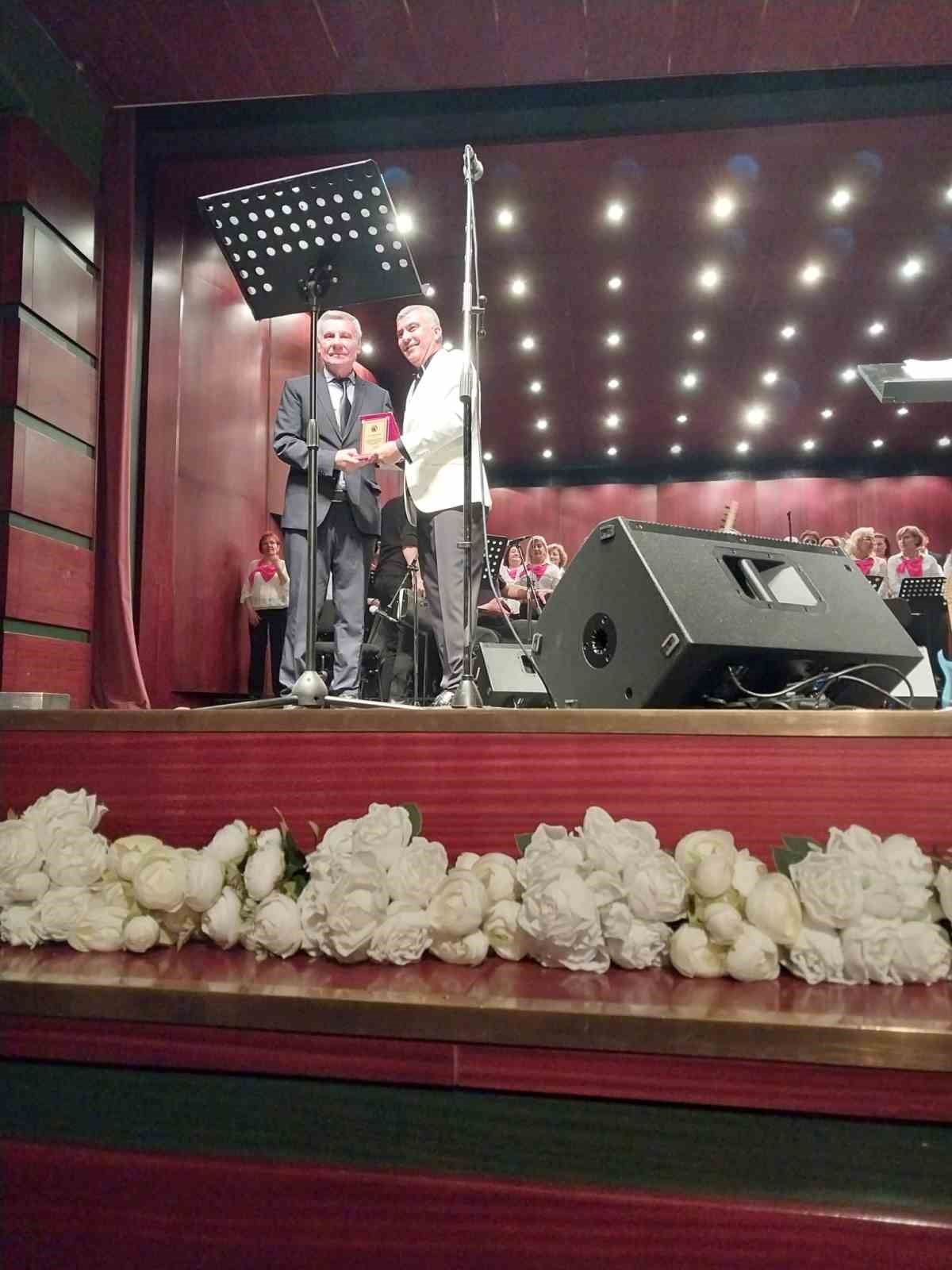 ‘Neşet Ertaş Türküleri’ konser programı
