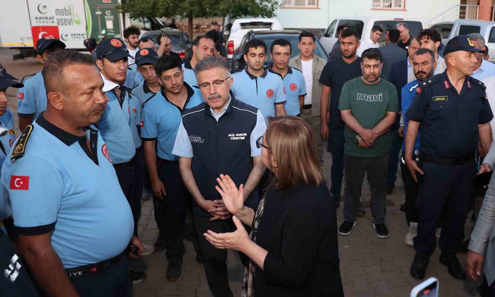 Şahin, kaybolan Onur&rsquo;un ailesini ziyaret etti
