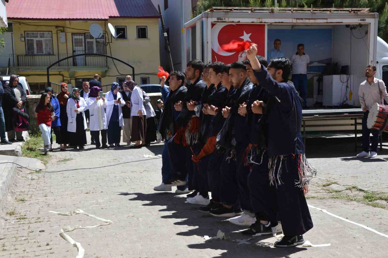 Tatvan’da ‘Hayat Boyu Öğrenme Haftası’na özel sergi
