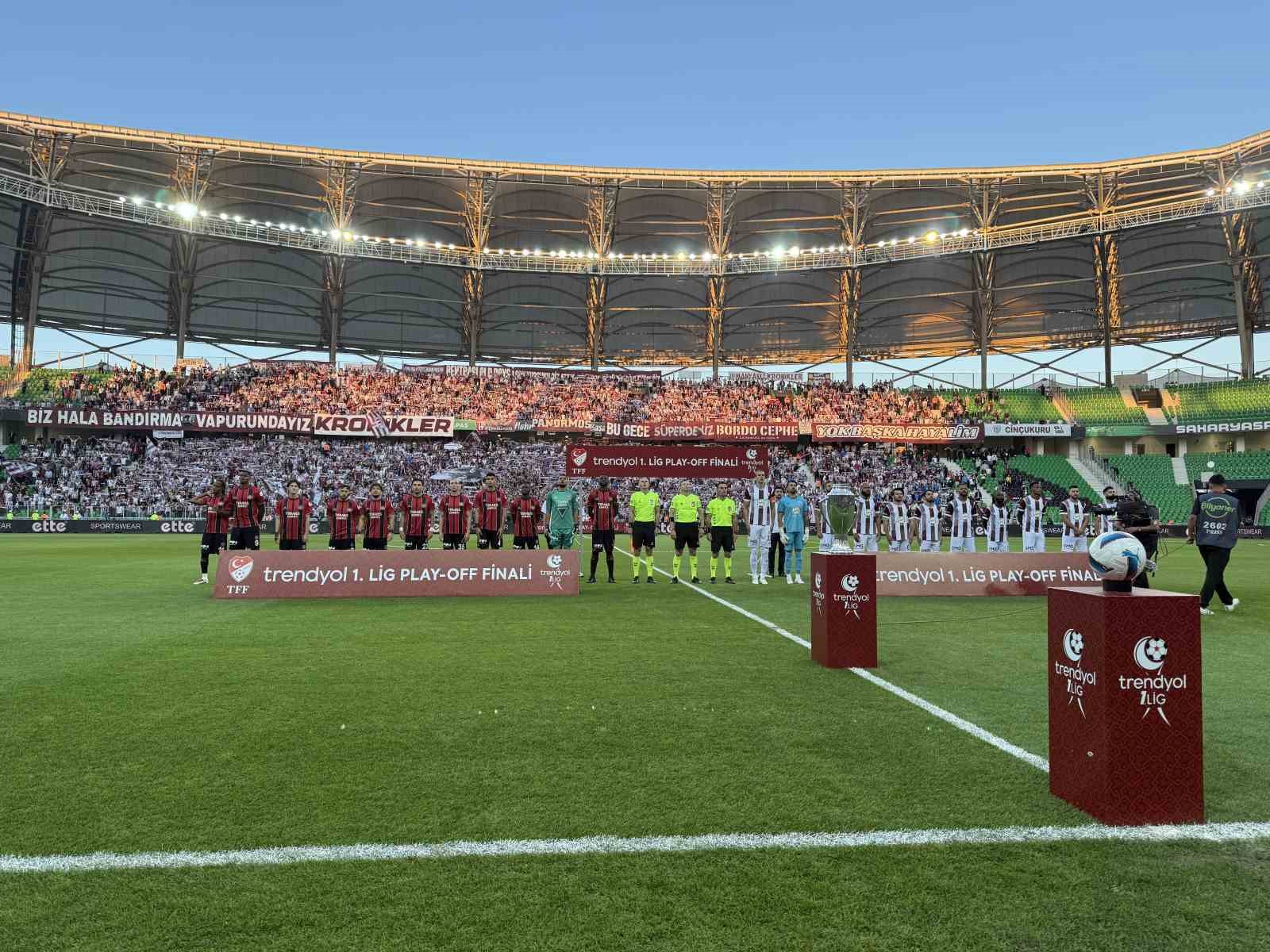 Trendyol 1. Lig: Fatih Karagümrük: 0 - Bandırmaspor: 0 (Maç devam ediyor)