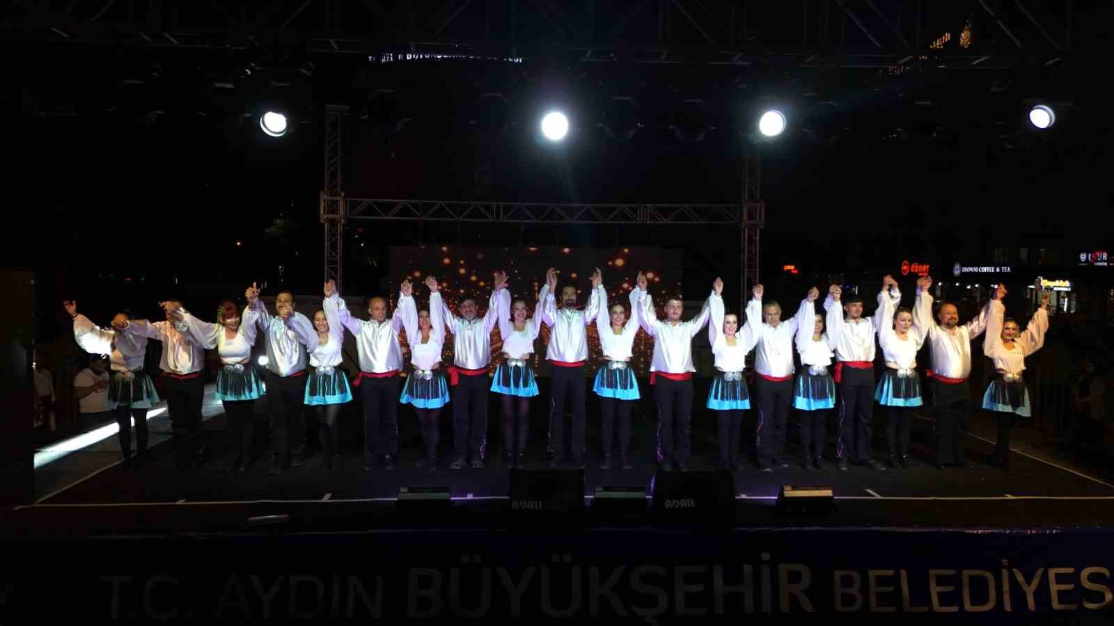 B&uuml;y&uuml;kşehir&rsquo;in &ouml;ğrencileri g&ouml;sterileriyle beğeni topladı
