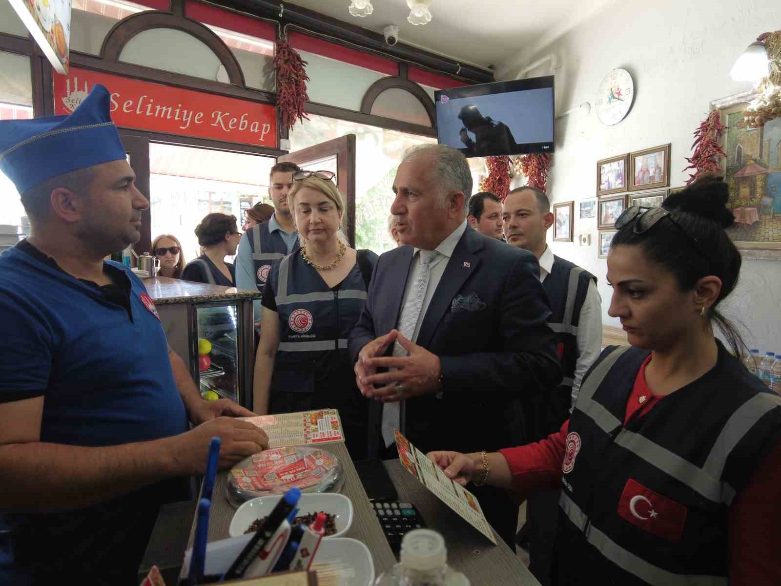 Edirne&rsquo;de bayram &ouml;ncesi fiyat etiketi denetimi: 70 &uuml;r&uuml;nde aykırılık tespit edilip işlem yapıldı

