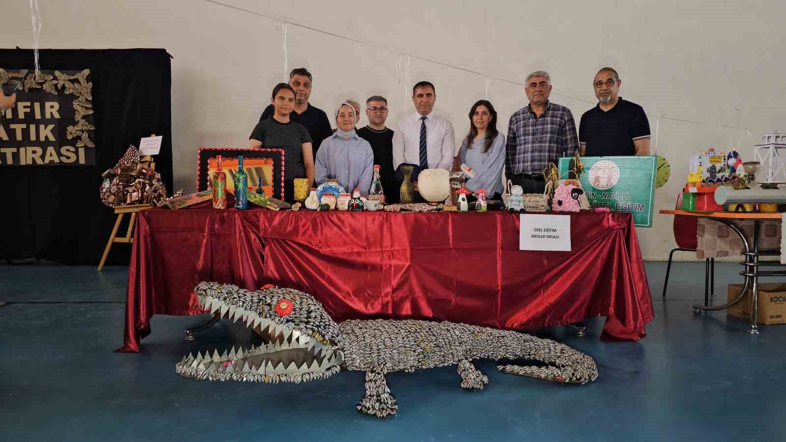 Nazilli&rsquo;de 40 okuldan geri d&ouml;n&uuml;ş&uuml;m şenliği
