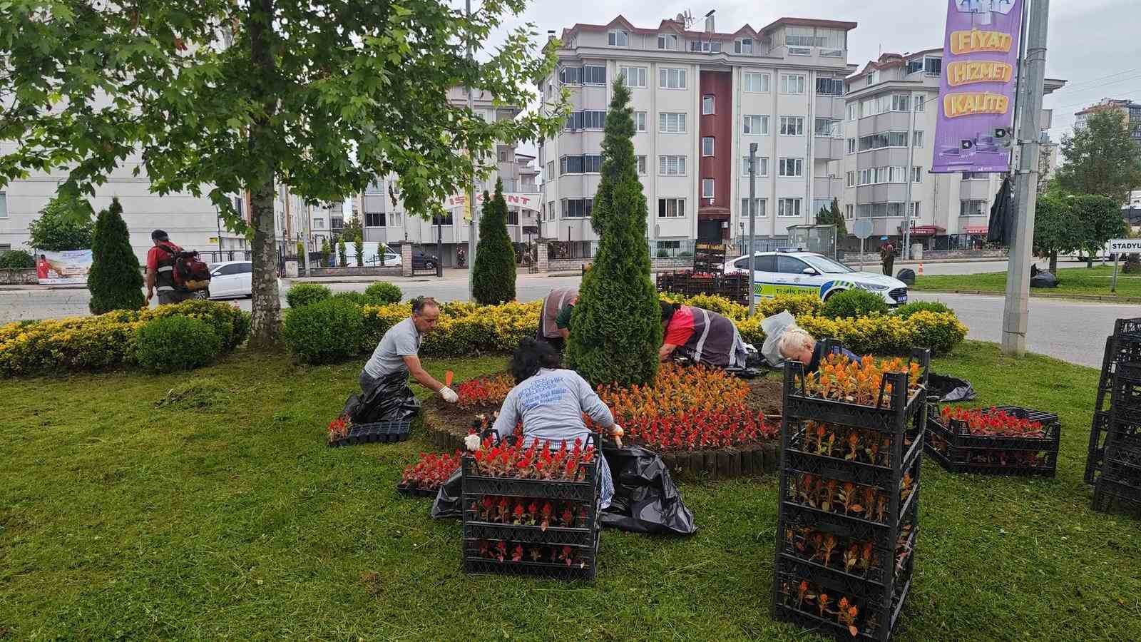 Ordu’nun dört bir yanı çiçek bahçesine dönüştürüldü