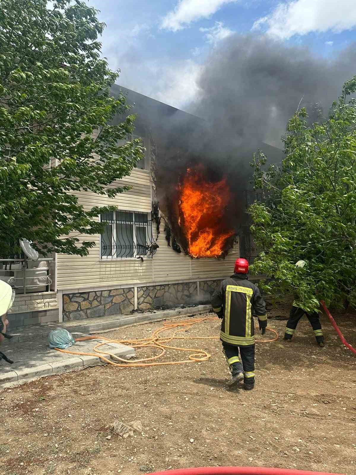 Kulu&rsquo;da m&uuml;stakil evde yangın

