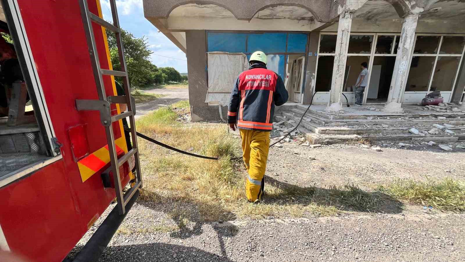 Elazığ’da korkutan yangın