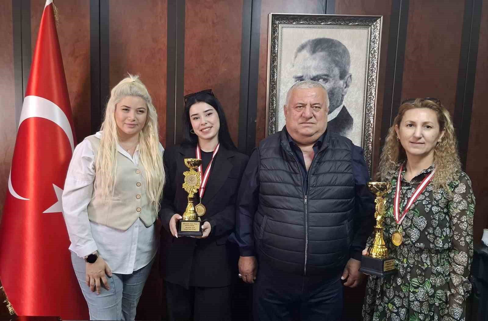 DESOB Başkanı Erbeği, Denizli’nin yıldızlarını ağırladı