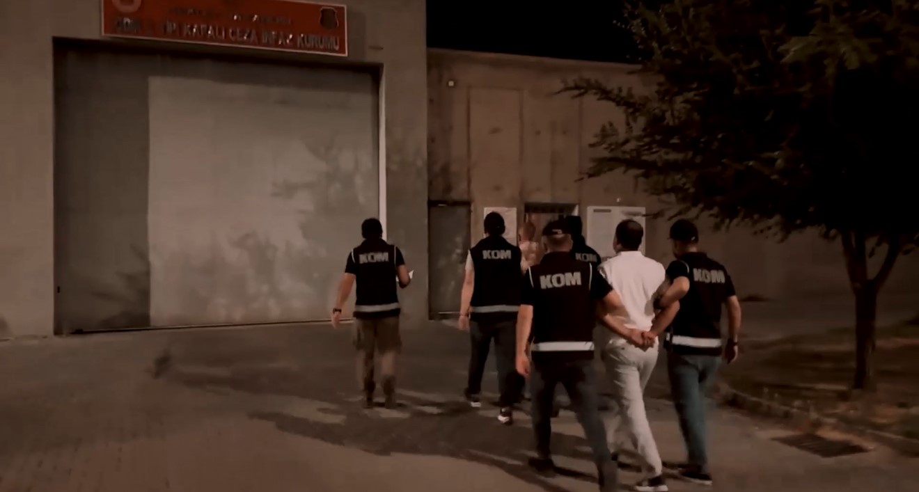 Iğdır’da rüşvet soruşturmasında 2 tutuklama