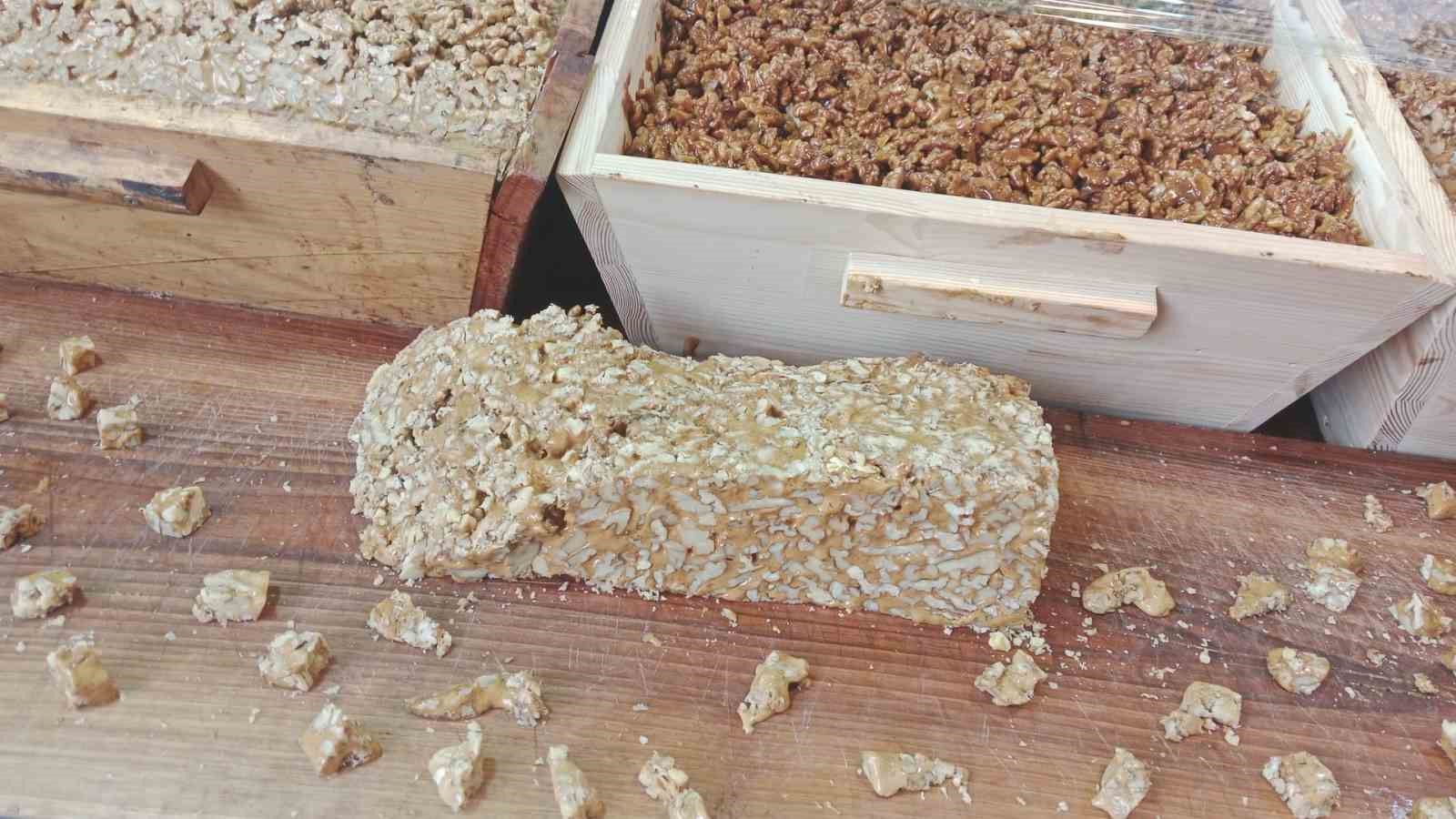 Bilecik&rsquo;te d&uuml;zenlenen festivalde a&ccedil;ıkta satılan &uuml;r&uuml;nlere tepki
