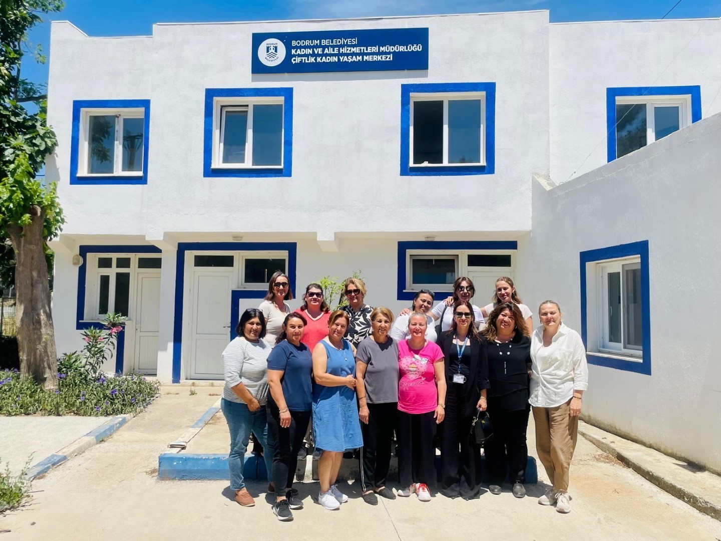 &Ccedil;iftlik Kadın Yaşam Merkezi&rsquo;nde geleneksel sanatlar yaşatılıyor
