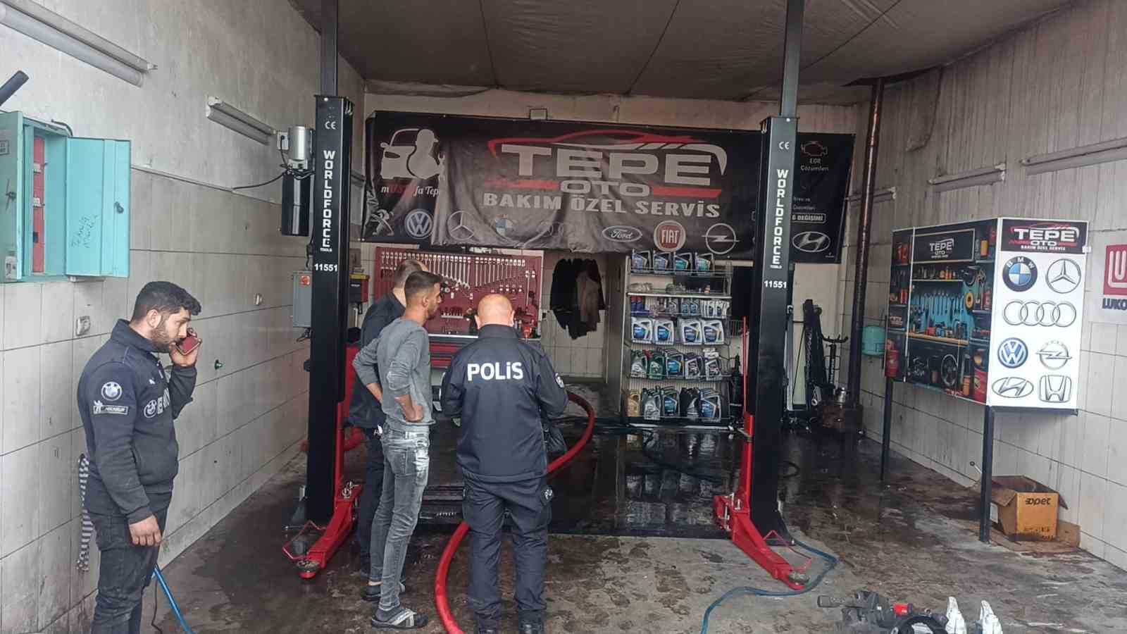 Seydişehir&rsquo;de oto tamirhanesinde yangın paniği
