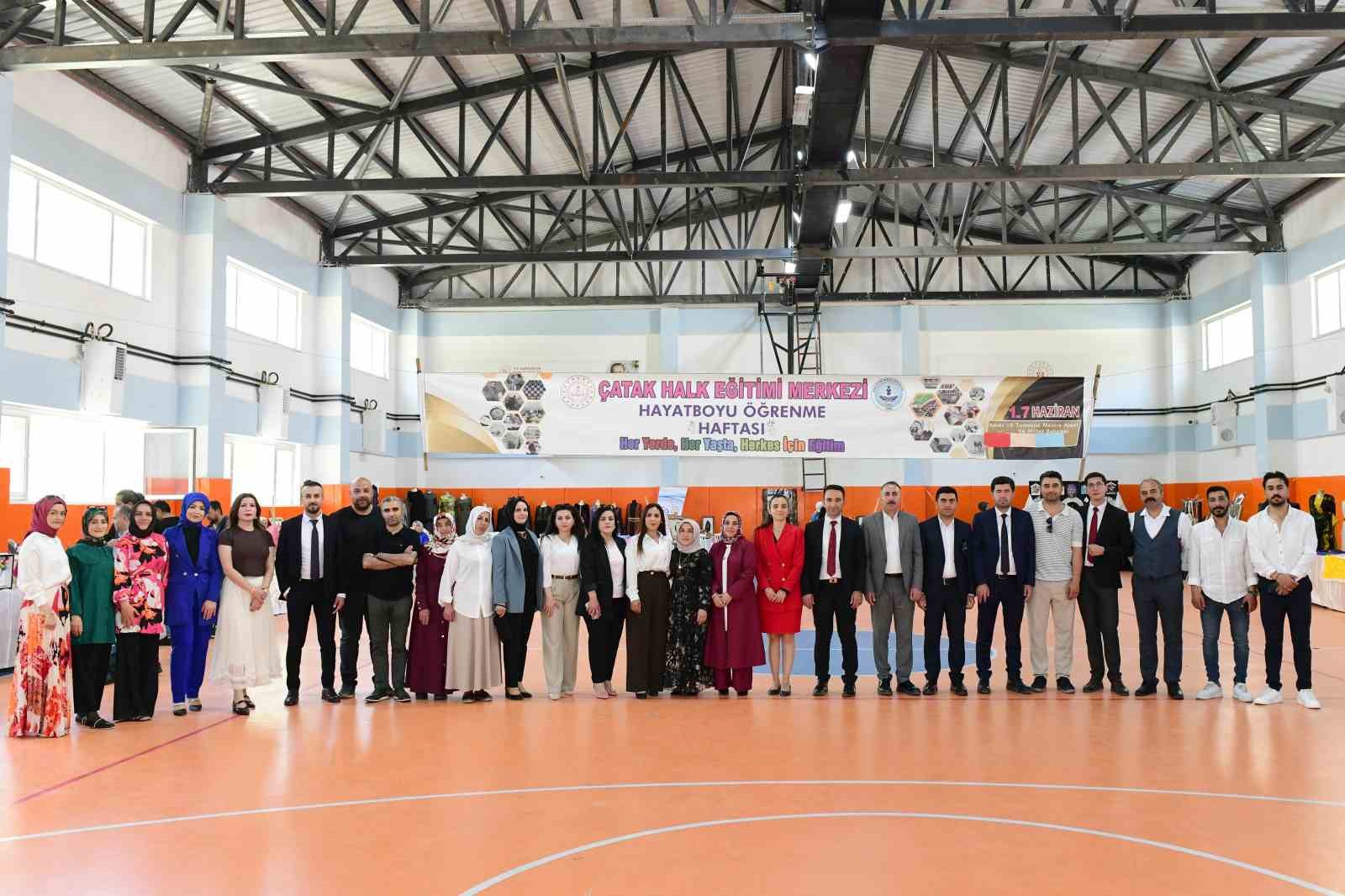 &Ccedil;atak&rsquo;ta yılsonu sergisi
